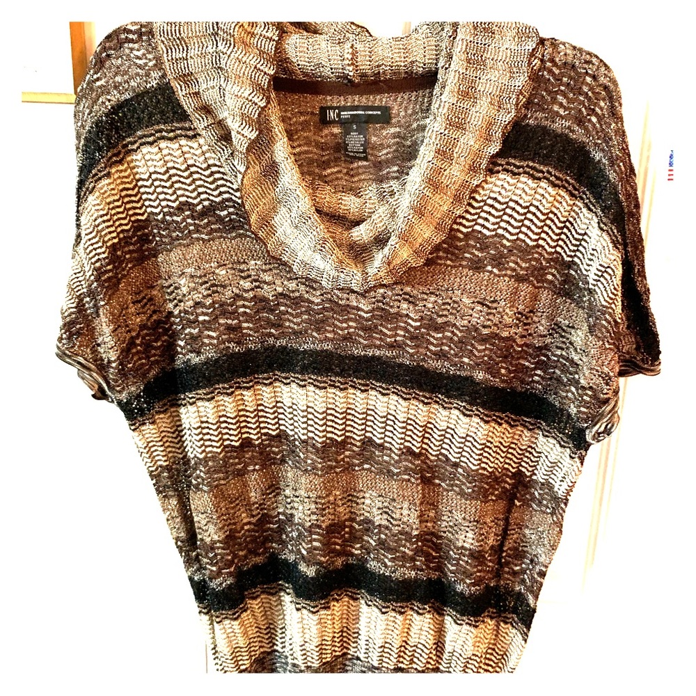 NWOT Women’s INC sweater shirt. Size SP - Picture 6 of 7
